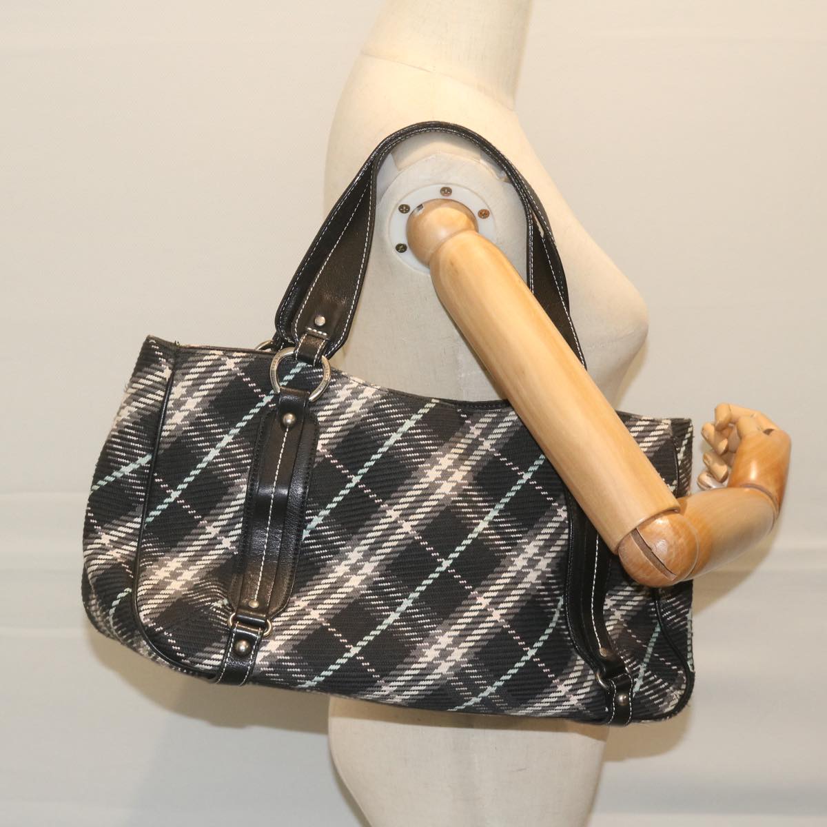 Burberry Black Canvas Tote Bag (Pre-Owned)