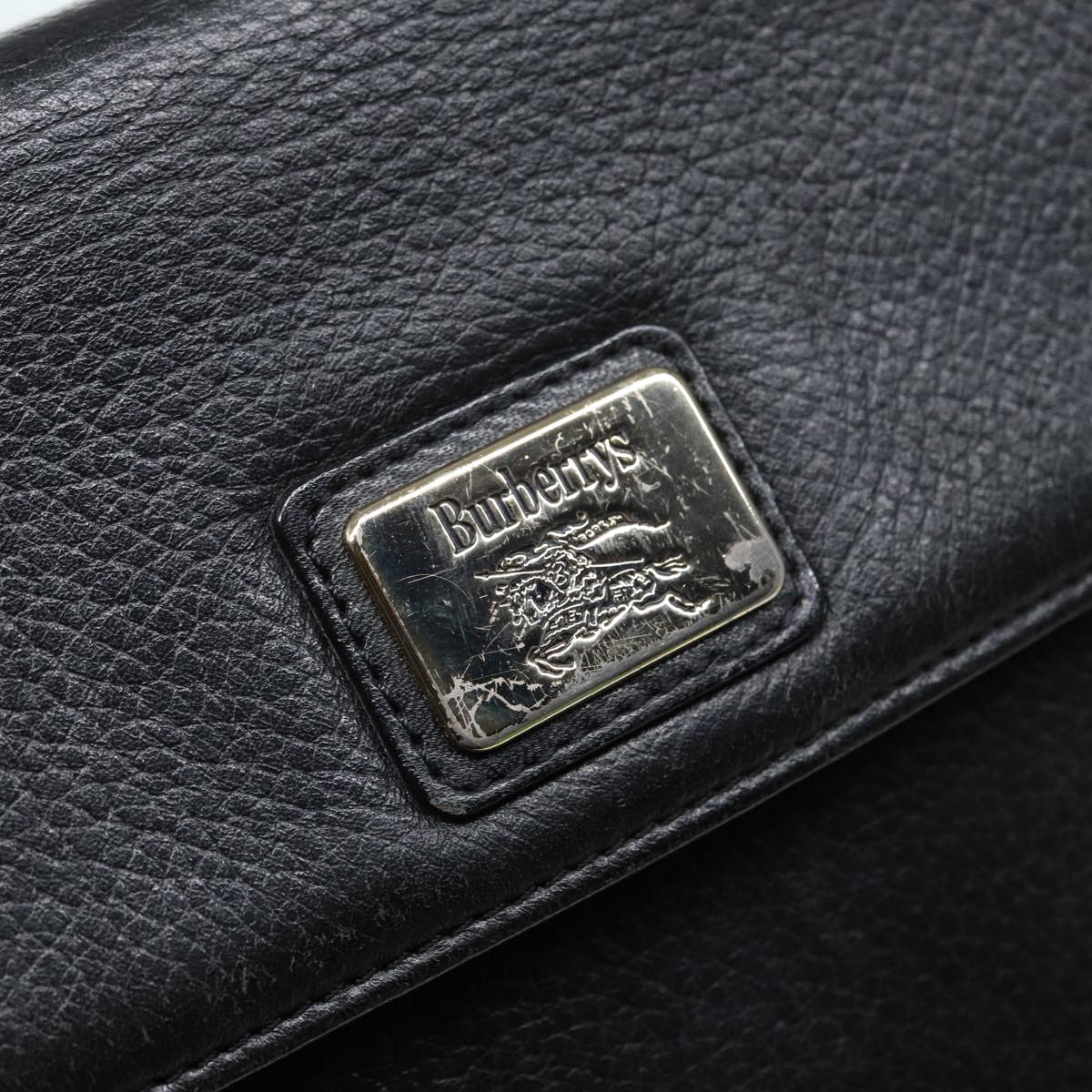 Burberry - Black Leather Handbag (Pre-Owned)