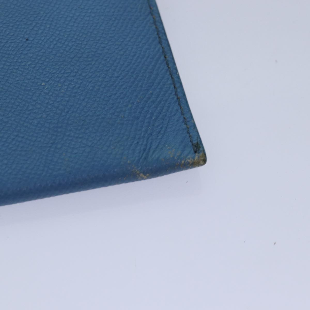 Burberry Blue Leather Clutch Bag (Pre-Owned)