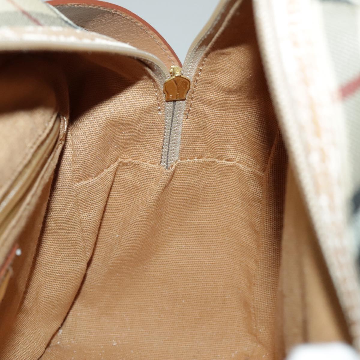 Burberry Nova Check Beige Canvas Shoulder Bag (Pre-Owned)