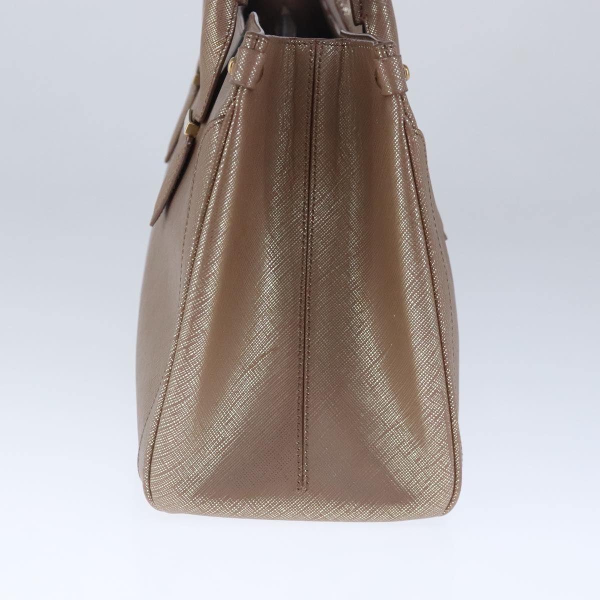 Salvatore Ferragamo Gancini Brown Leather Handbag (Pre-Owned)