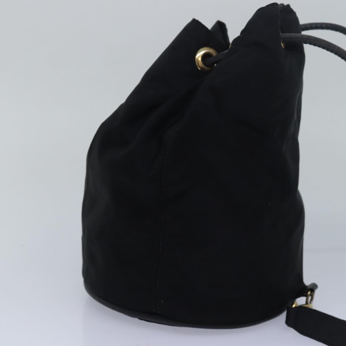 Céline Bucket 16 Black Synthetic Shoulder Bag (Pre-Owned)