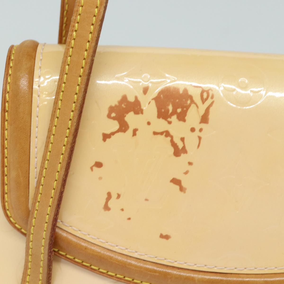 Louis Vuitton Biscayne Bay Camel Patent Leather Shoulder Bag (Pre-Owned)