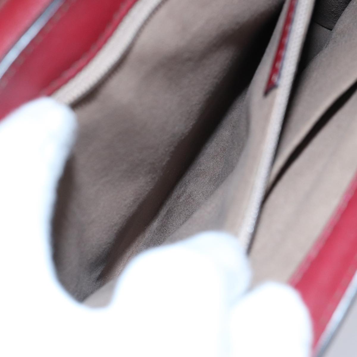 Cartier Burgundy Leather Shoulder Bag (Pre-Owned)