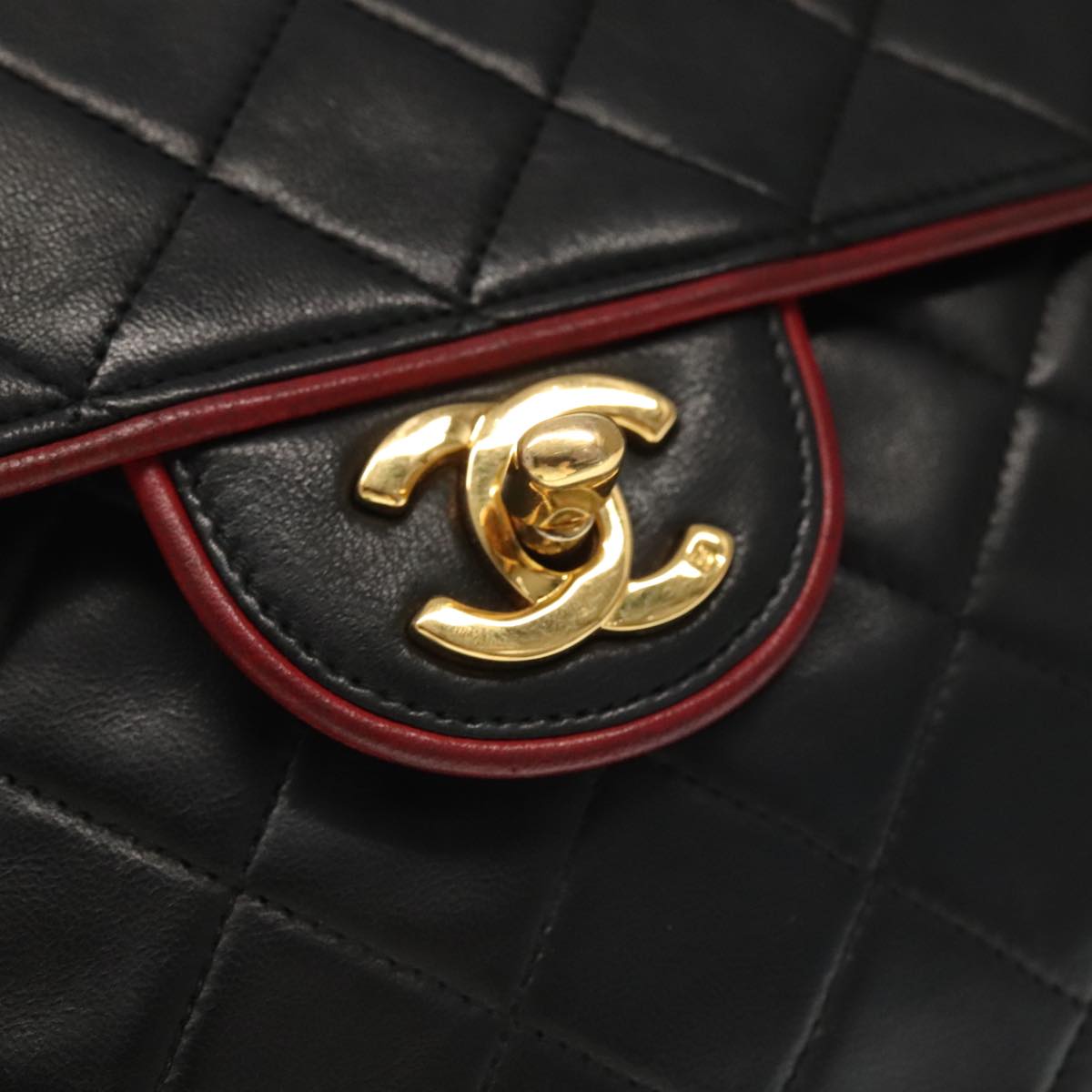 Chanel Coco Mark Black Leather Shoulder Bag (Pre-Owned)
