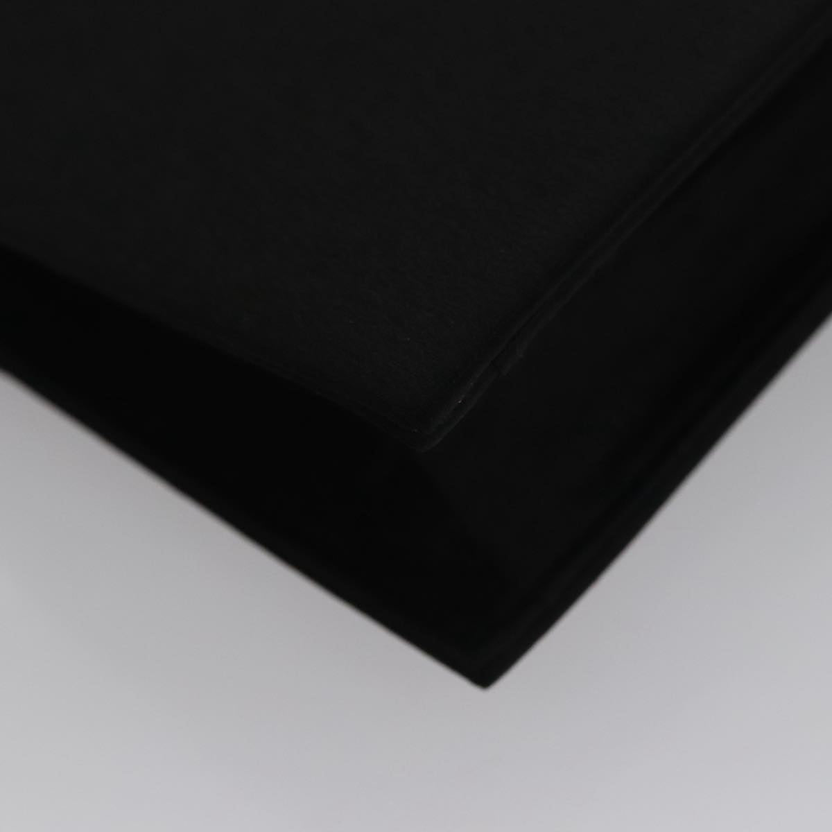 Yves Saint Laurent Black Silk Clutch Bag (Pre-Owned)