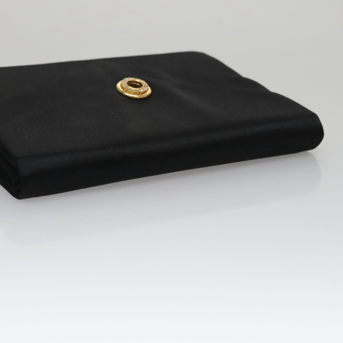 Yves Saint Laurent Black Silk Clutch Bag (Pre-Owned)