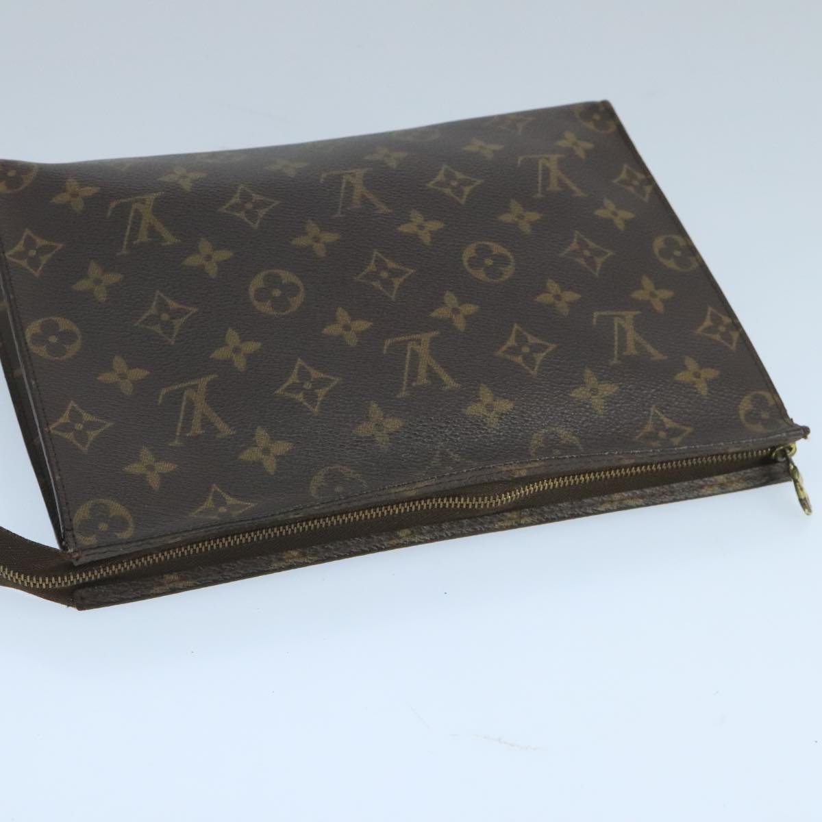 Louis Vuitton Poche Toilette Brown Canvas Clutch Bag (Pre-Owned)
