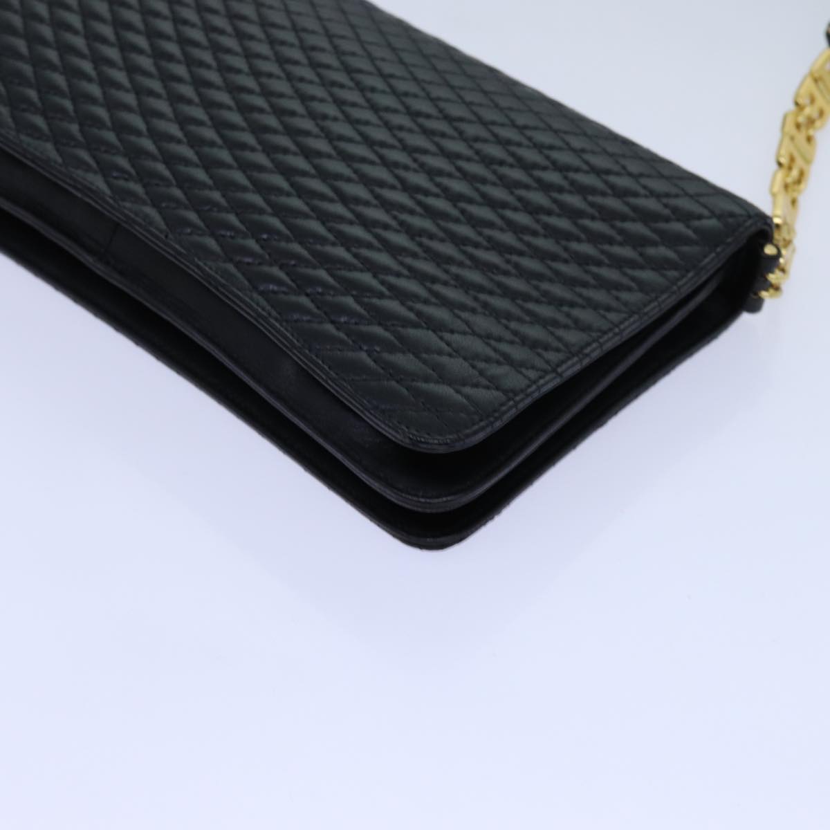 Bally Black Leather Shoulder Bag (Pre-Owned)
