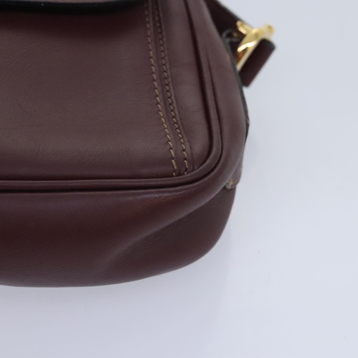 Cartier Must De Cartier Burgundy Leather Shoulder Bag (Pre-Owned)