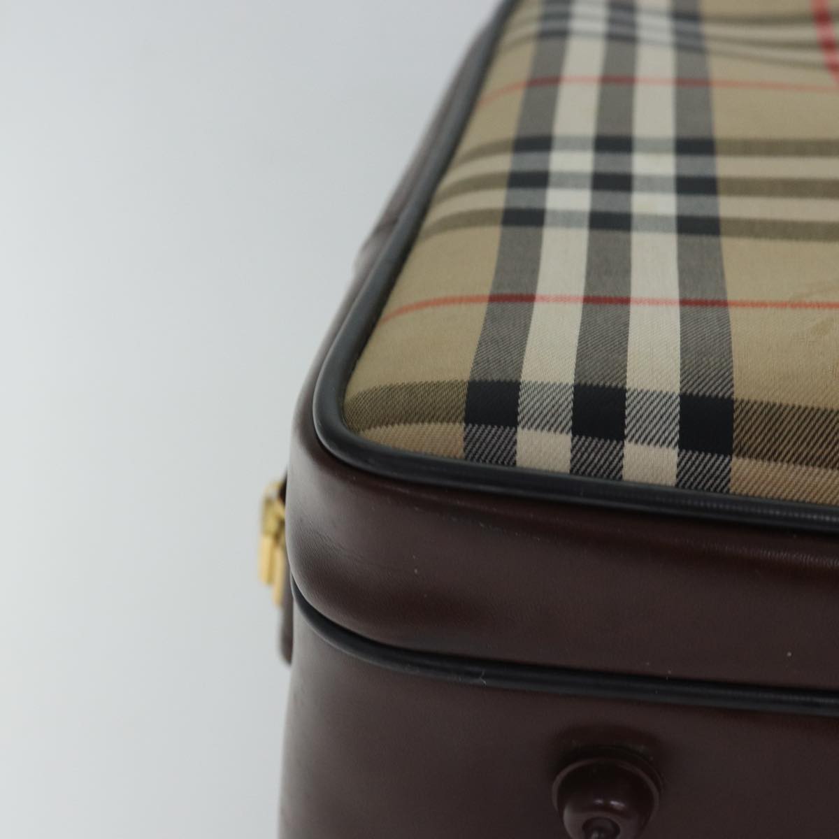 Burberry Beige Canvas Travel Bag (Pre-Owned)