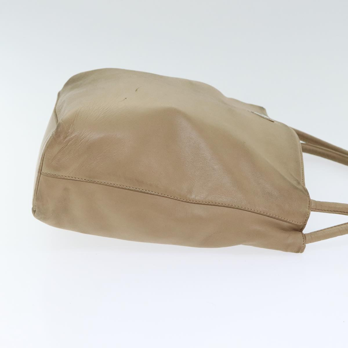 Prada Beige Leather Shoulder Bag (Pre-Owned)