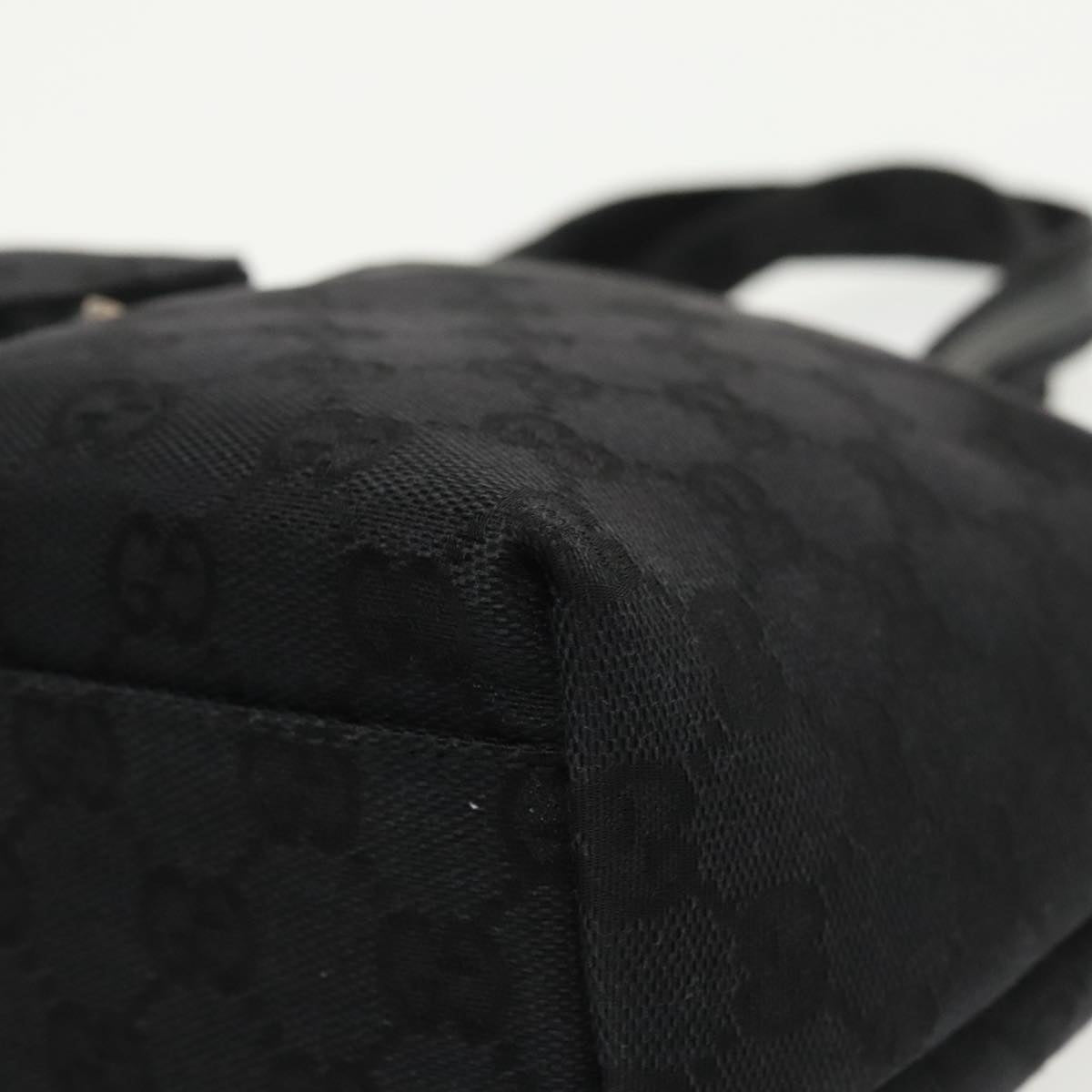 Gucci Black Canvas Handbag (Pre-Owned)