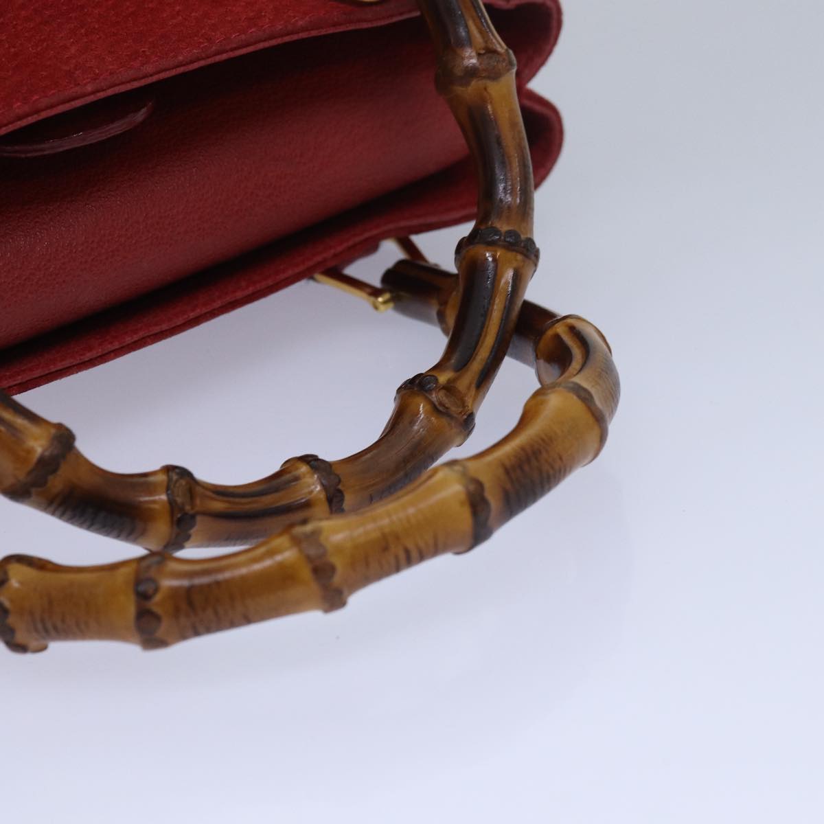 Gucci Bamboo Red Suede Handbag (Pre-Owned)