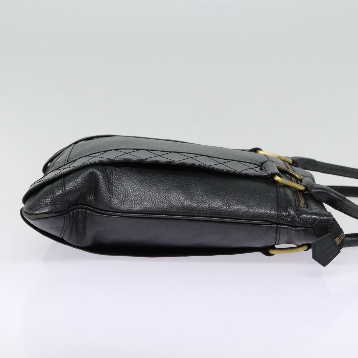 Burberry Black Leather Shoulder Bag (Pre-Owned)
