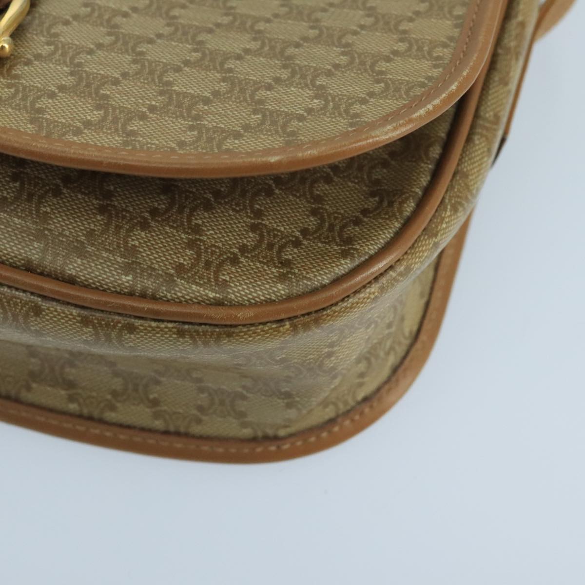 Céline Triomphe Beige Canvas Shoulder Bag (Pre-Owned)
