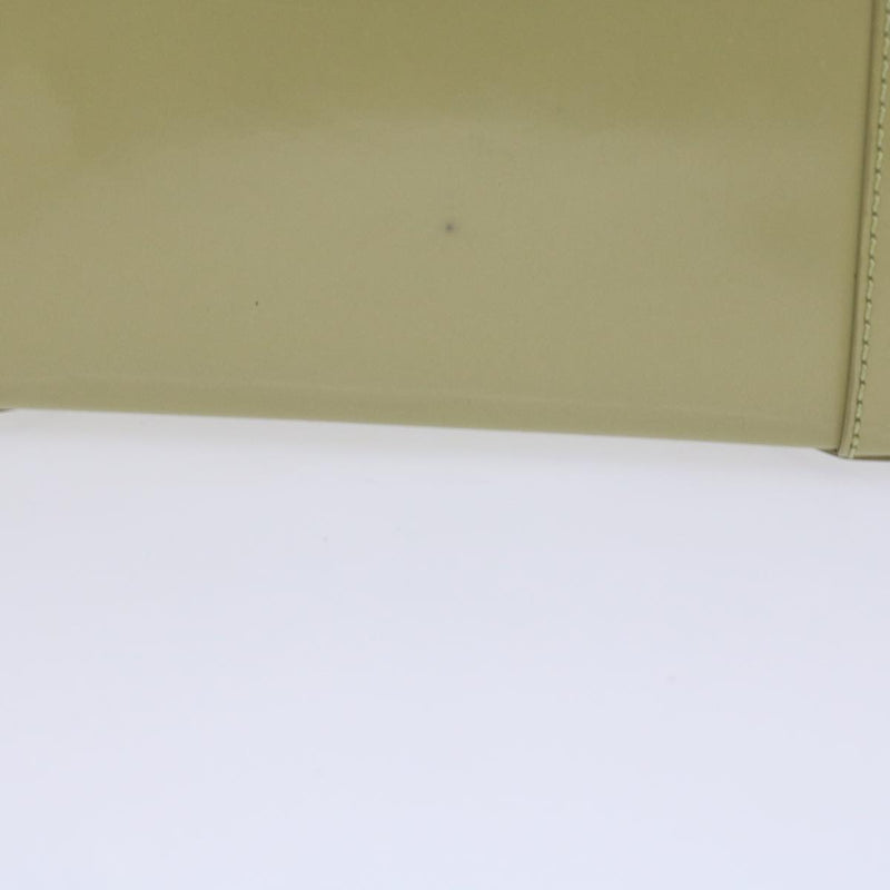 Dior Beige Patent Leather Shoulder Bag (Pre-Owned)