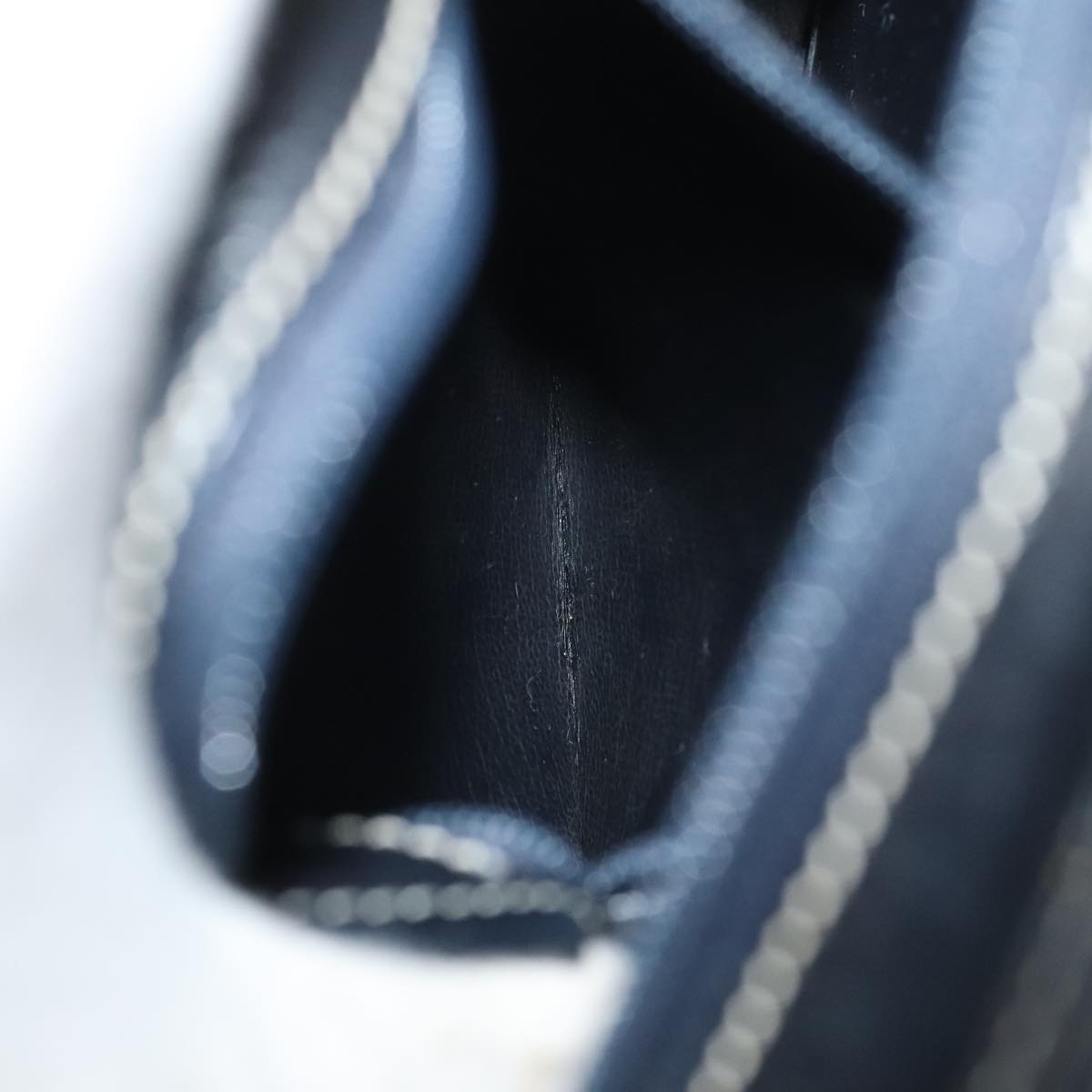 Dior Cd Black Leather Shoulder Bag (Pre-Owned)