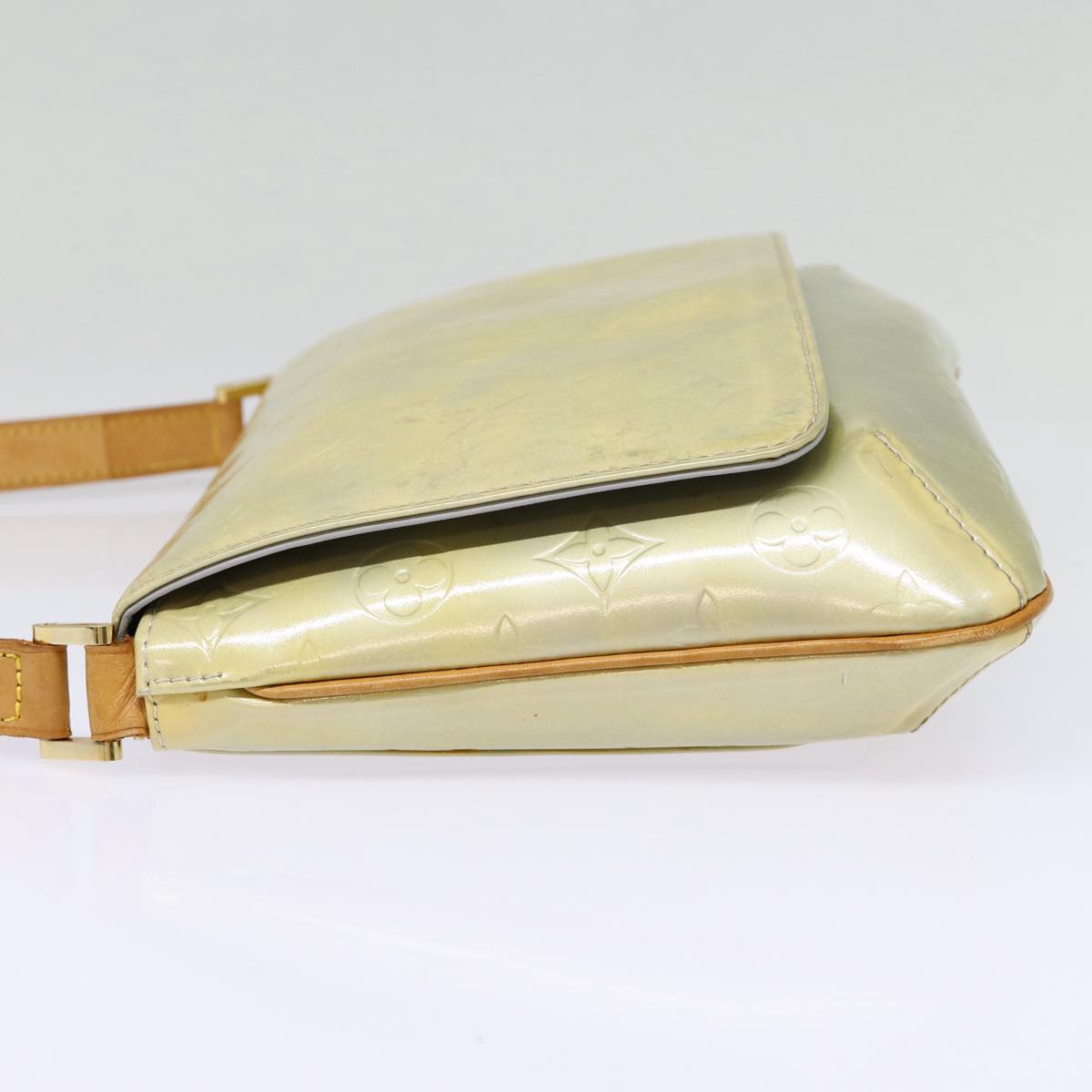 Louis Vuitton Thompson Street Grey Patent Leather Shoulder Bag (Pre-Owned)