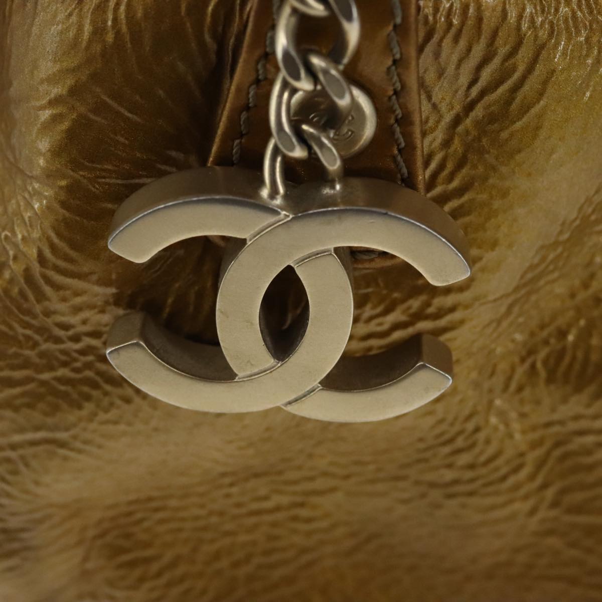 Chanel Coco Cabas Gold Patent Leather Tote Bag (Pre-Owned)
