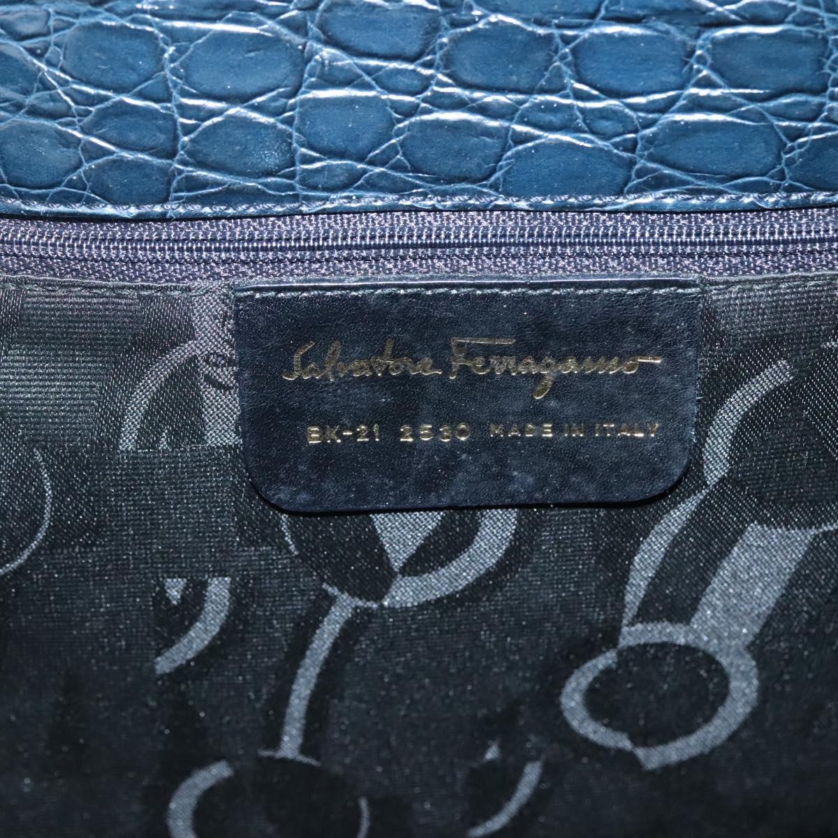 Salvatore Ferragamo Vara Navy Leather Shoulder Bag (Pre-Owned)