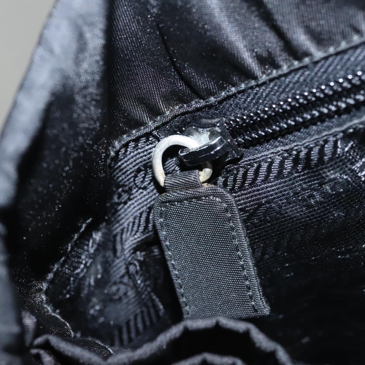 Prada Black Synthetic Handbag (Pre-Owned)