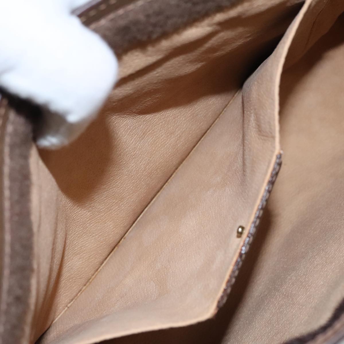 Gucci Sherry Beige Canvas Clutch Bag (Pre-Owned)