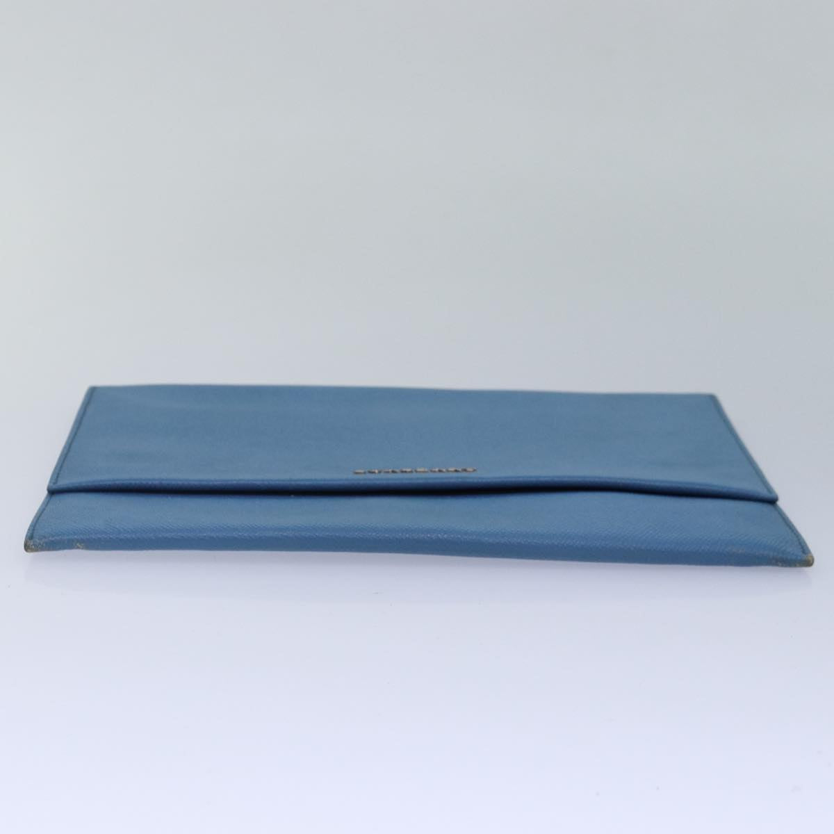 Burberry Blue Leather Clutch Bag (Pre-Owned)