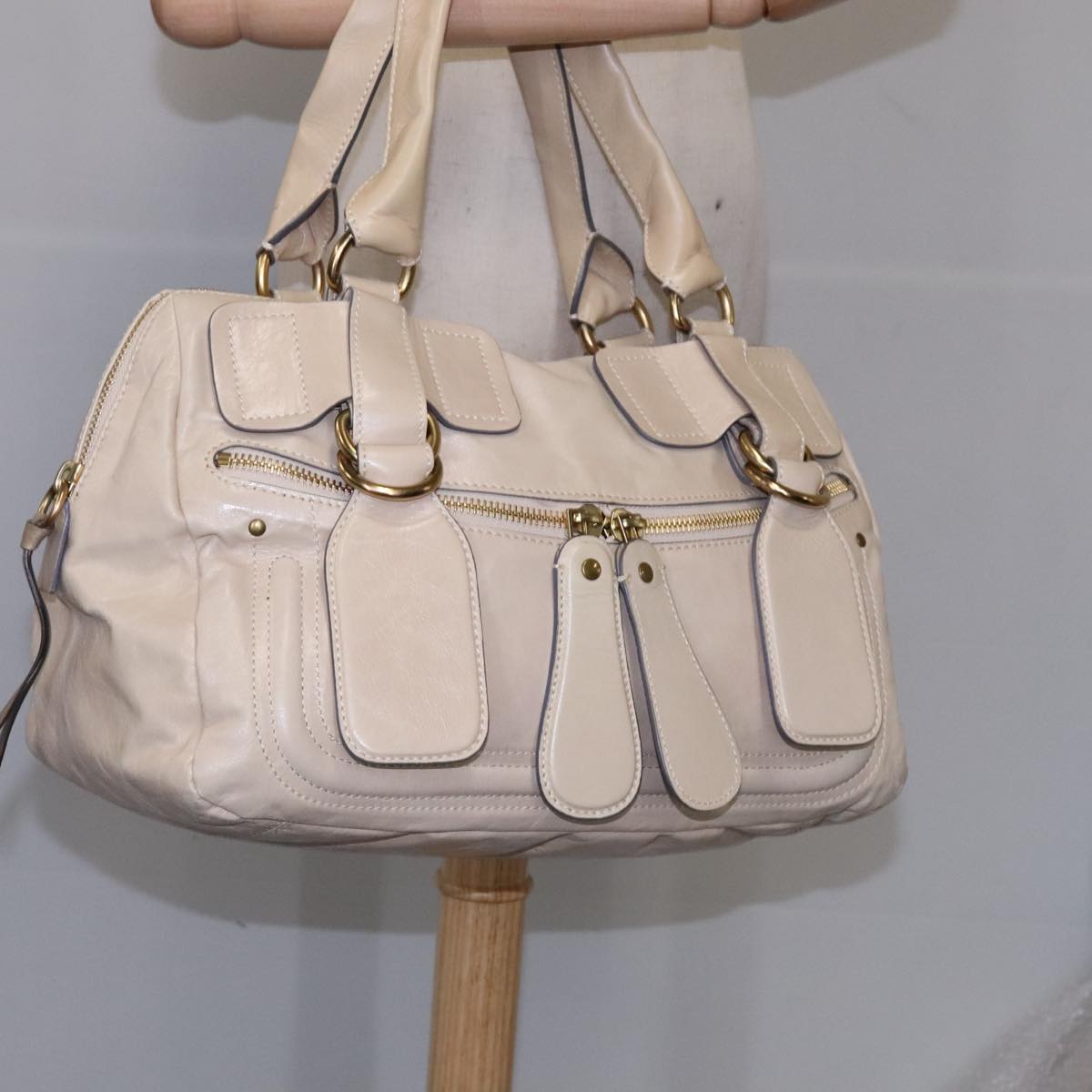 Chloé Bay Beige Leather Handbag (Pre-Owned)