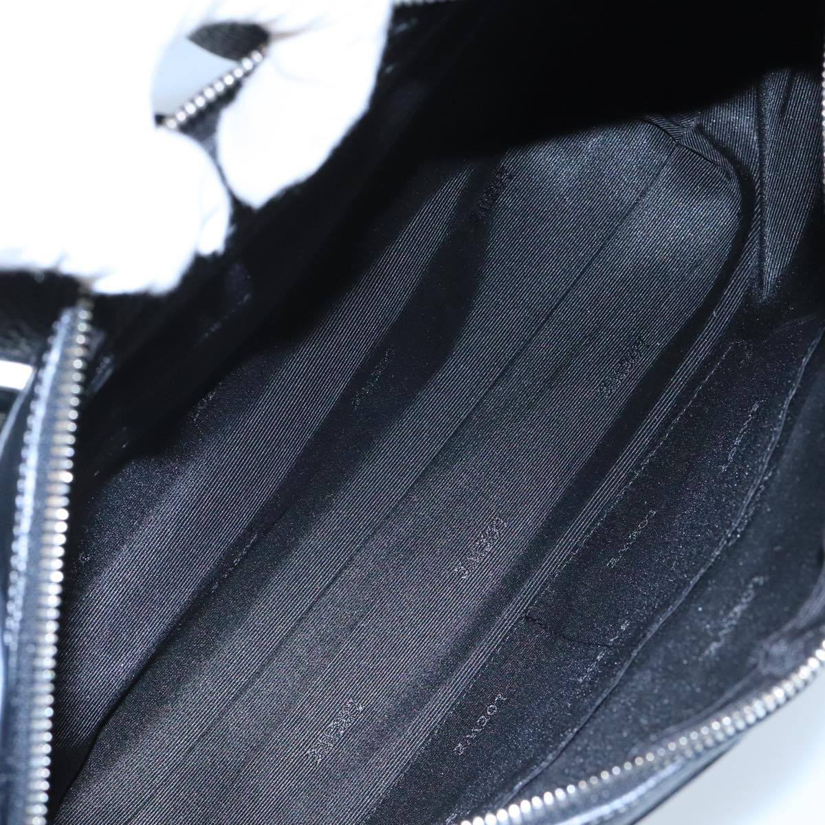 Loewe Senda Black Leather Shoulder Bag (Pre-Owned)