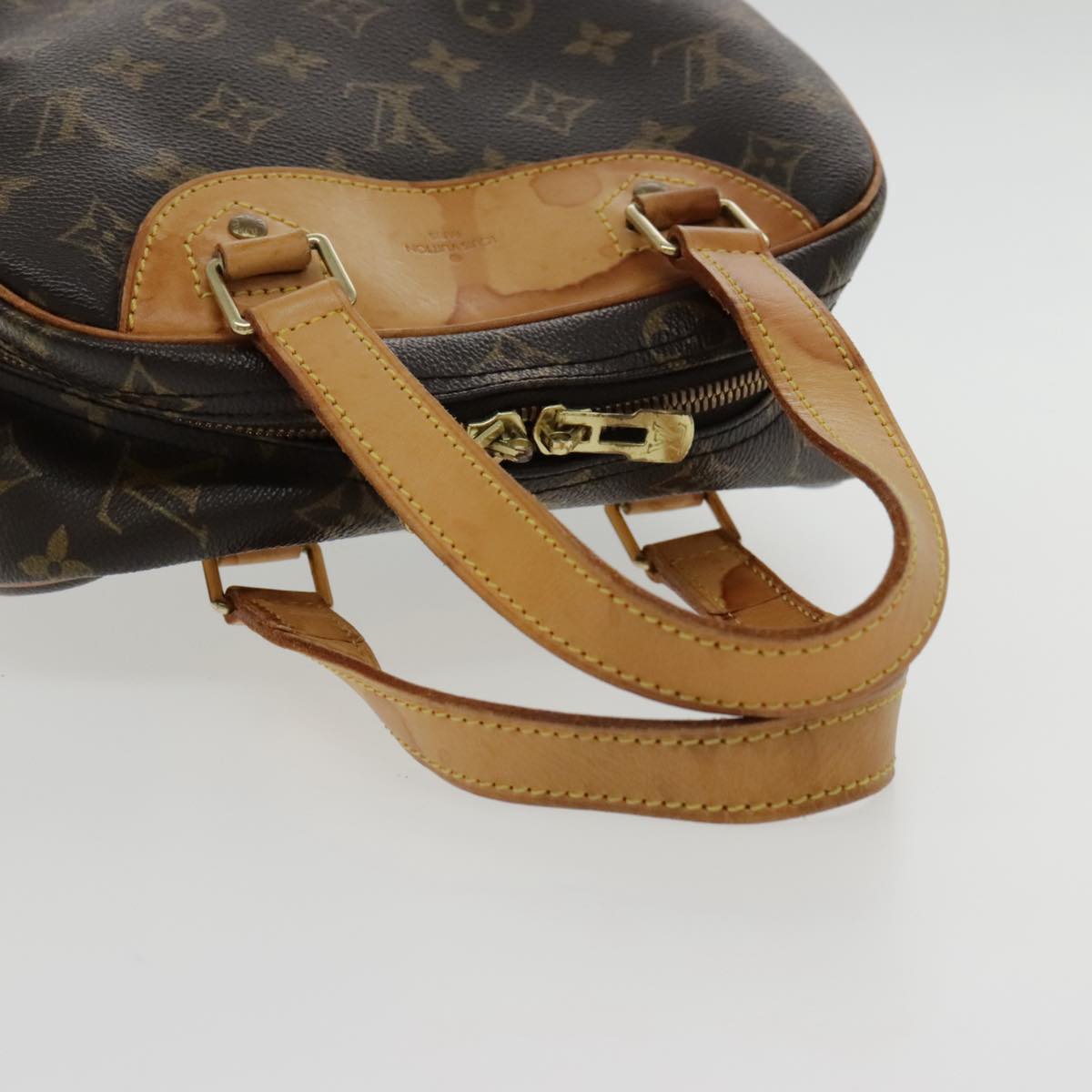 Louis Vuitton Excursion Brown Leather Handbag (Pre-Owned)