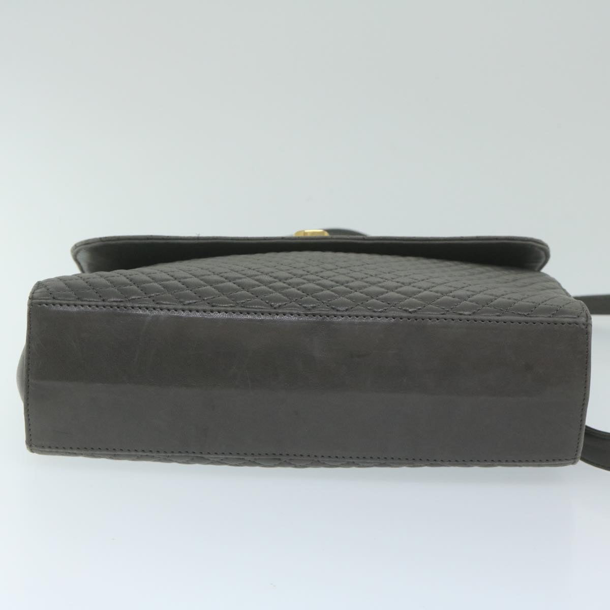 Bally Black Leather Shoulder Bag (Pre-Owned)