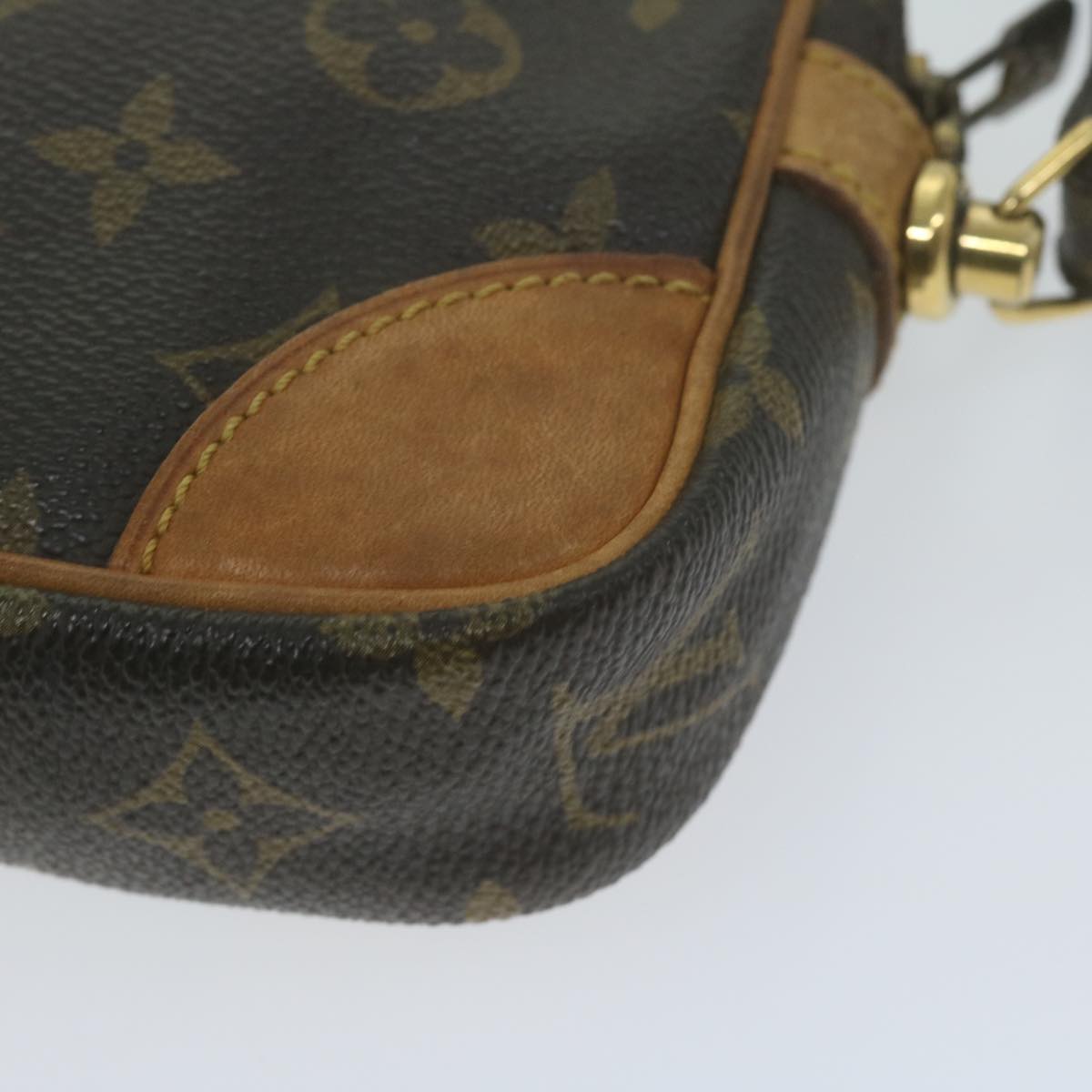 Louis Vuitton Marly Dragonne Brown Canvas Clutch Bag (Pre-Owned)