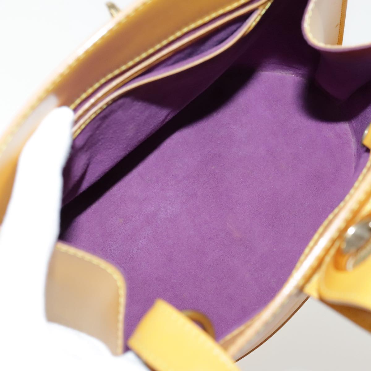 Louis Vuitton Cluny Yellow Leather Shoulder Bag (Pre-Owned)
