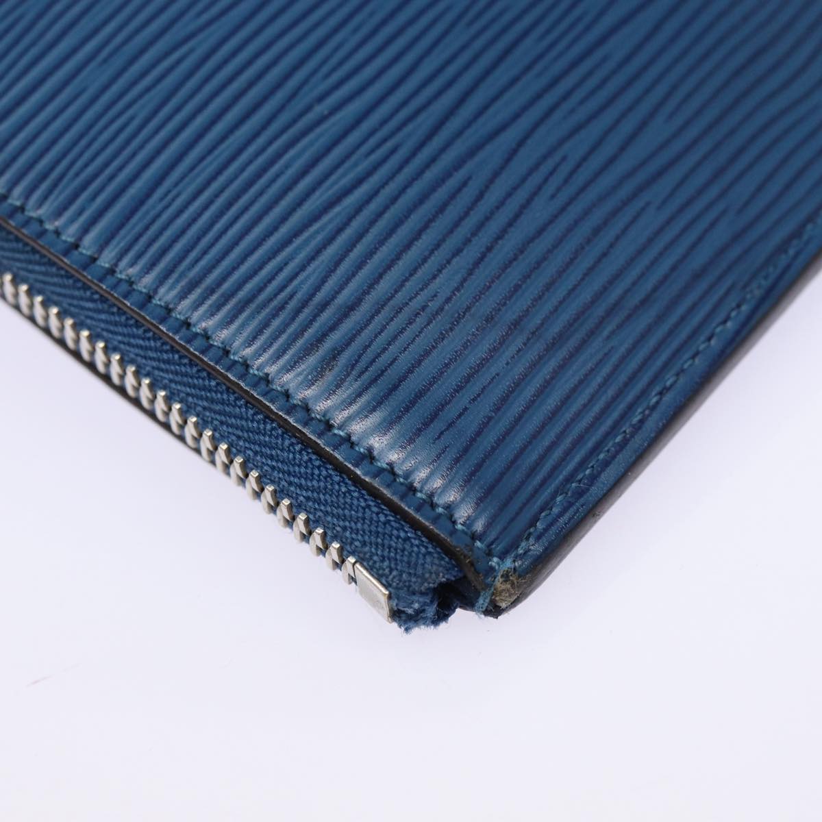 Louis Vuitton Pochette Jour Blue Leather Clutch Bag (Pre-Owned)