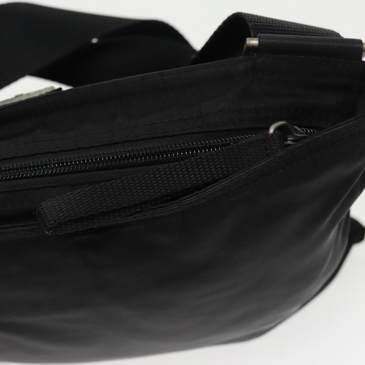Prada Tessuto Black Synthetic Shoulder Bag (Pre-Owned)