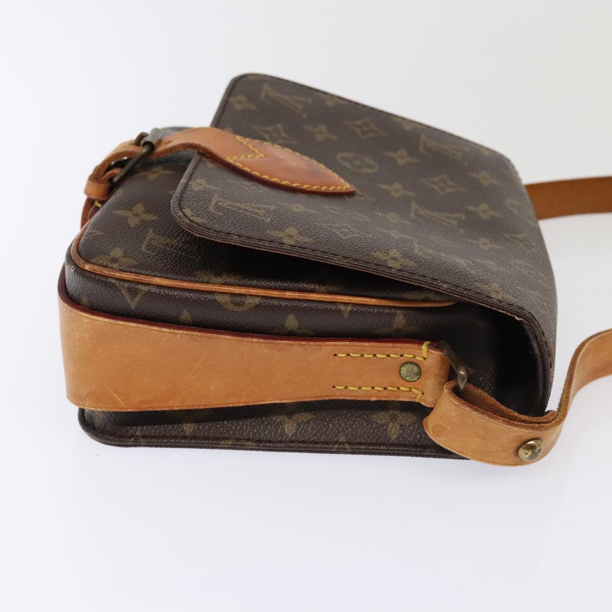 Louis Vuitton Cartouchière Brown Canvas Shoulder Bag (Pre-Owned)
