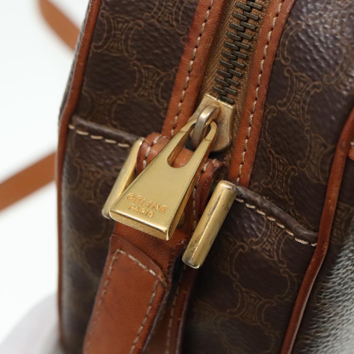 Céline Vintage Brown Canvas Shoulder Bag (Pre-Owned)