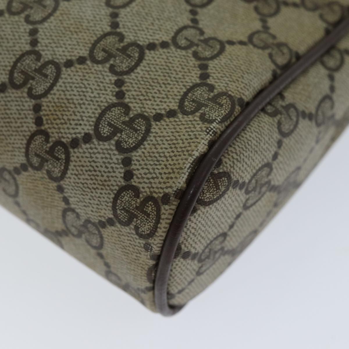 Gucci Sherry Beige Canvas Clutch Bag (Pre-Owned)