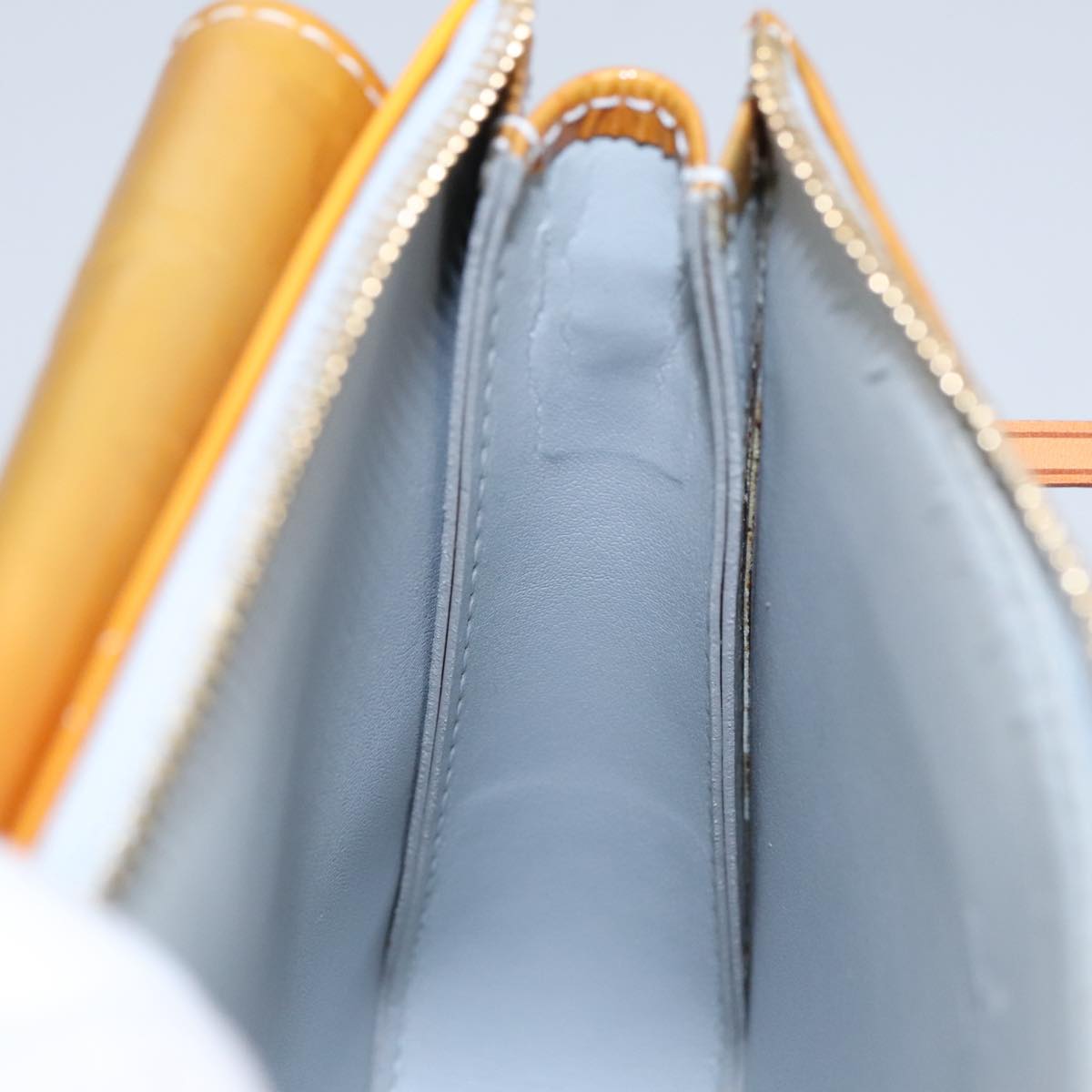 Louis Vuitton Mott Yellow Patent Leather Shoulder Bag (Pre-Owned)