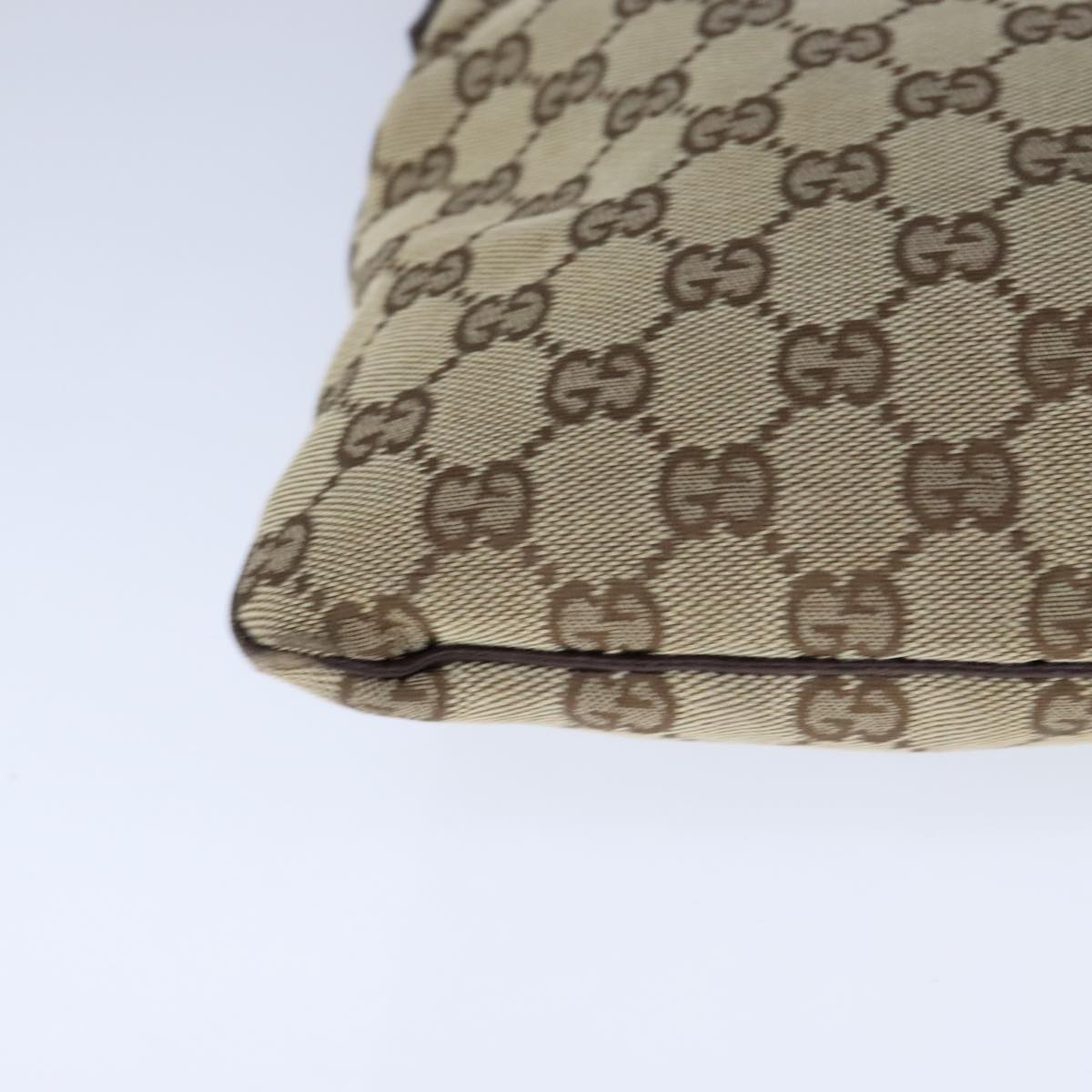Gucci Gg Canvas Beige Canvas Shoulder Bag (Pre-Owned)