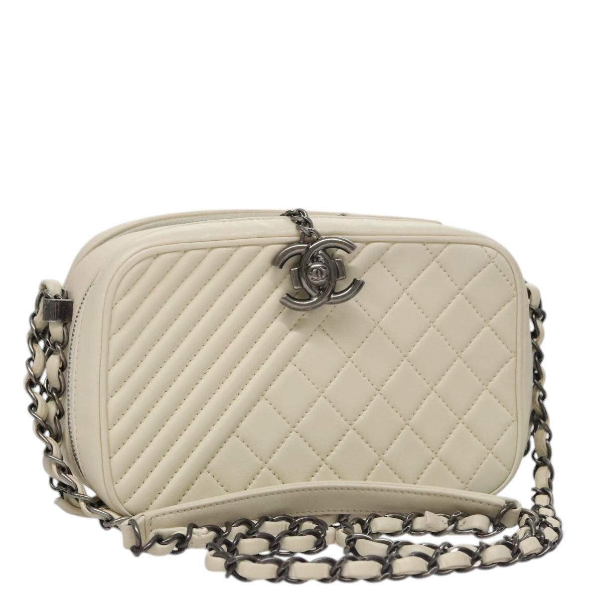 Chanel Coco Boy White Leather Shoulder Bag (Pre-Owned)