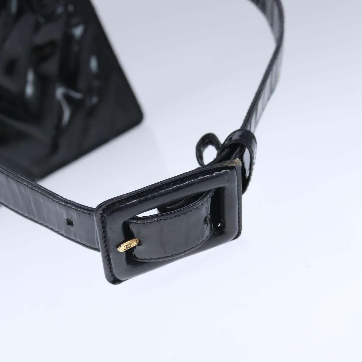 Chanel Cc Black Patent Leather Shoulder Bag (Pre-Owned)