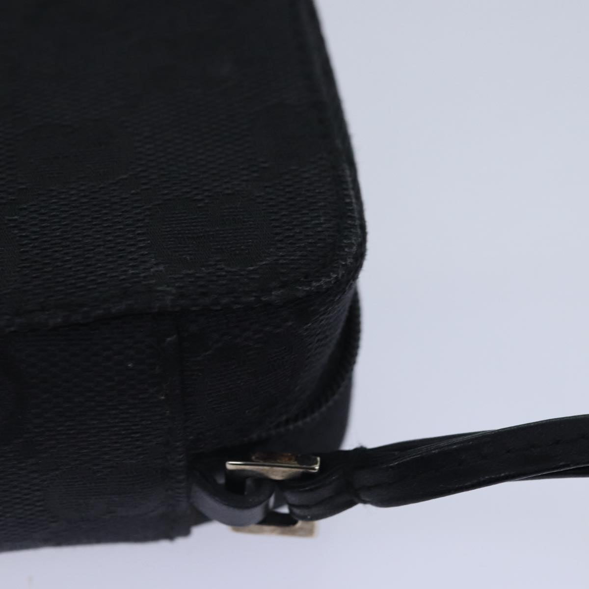 Gucci Gg Canvas Black Canvas Clutch Bag (Pre-Owned)