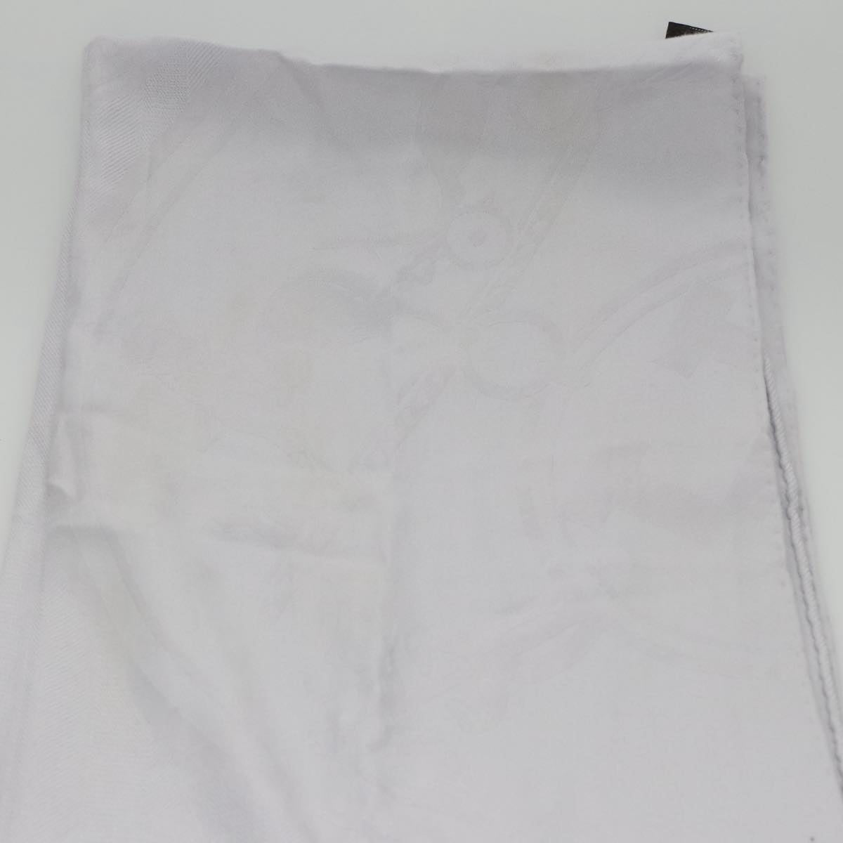 Hermès Grey Cashmere Scarf  (Pre-Owned)