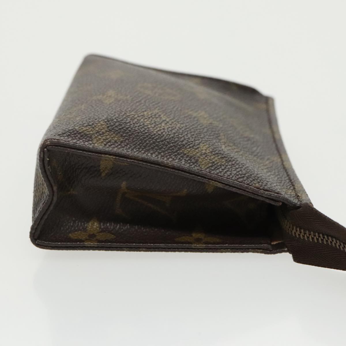 Louis Vuitton Poche Toilette 15 Brown Canvas Clutch Bag (Pre-Owned)