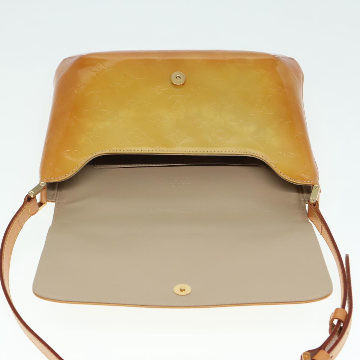 Louis Vuitton Thompson Street Yellow Patent Leather Shoulder Bag (Pre-Owned)