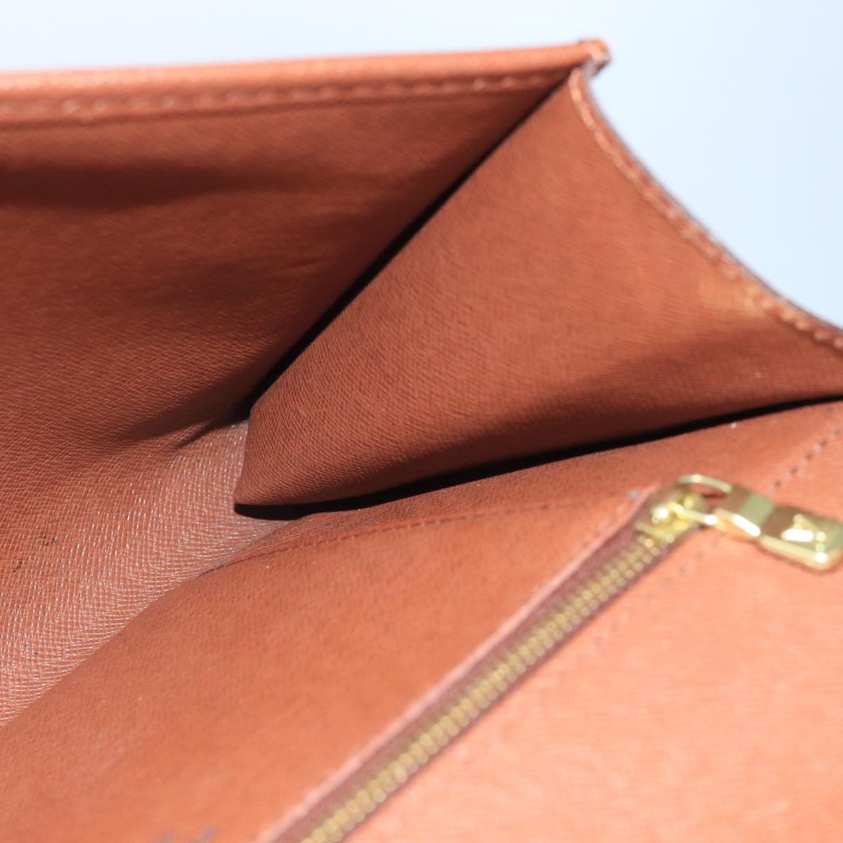 Louis Vuitton Bordeaux Brown Canvas Shoulder Bag (Pre-Owned)