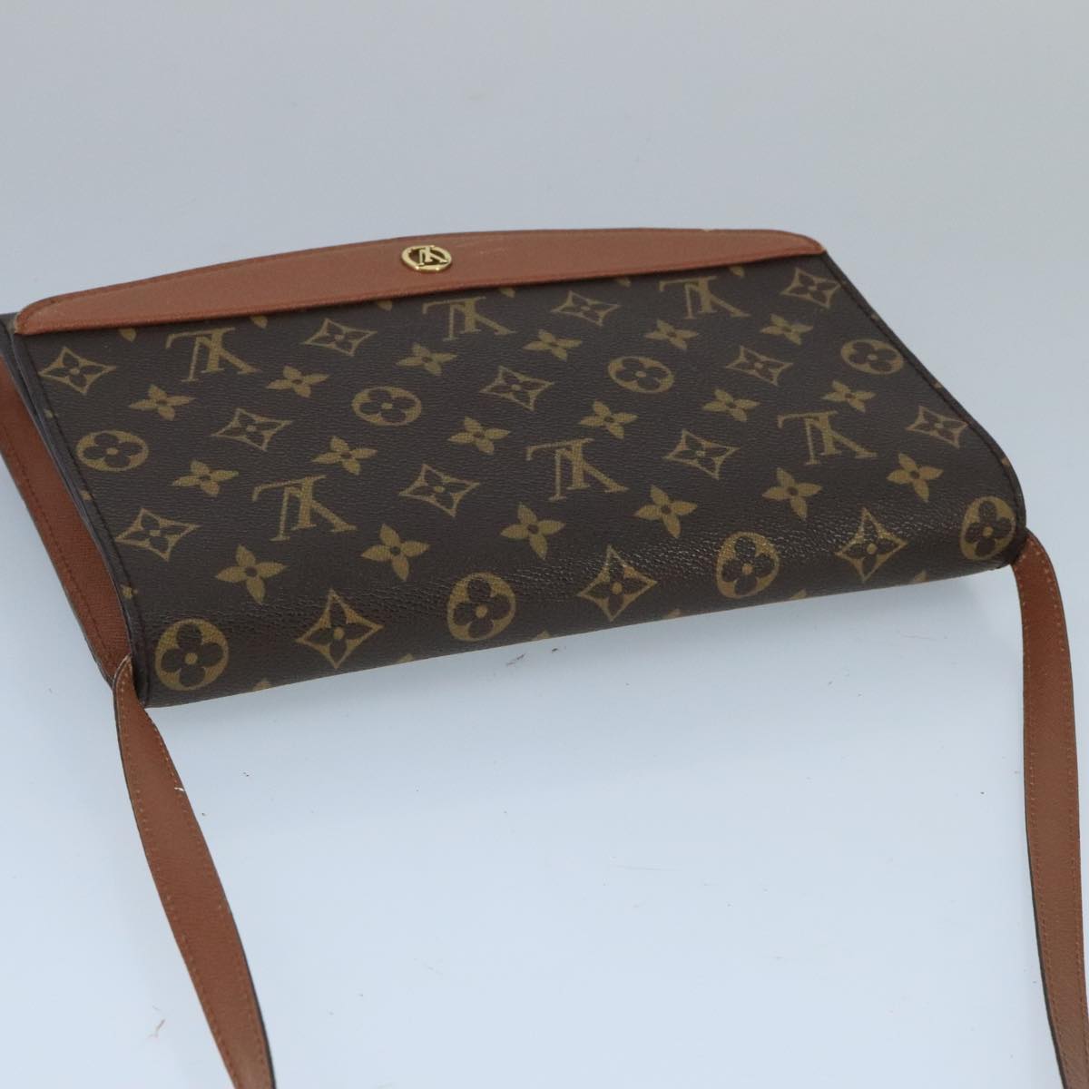 Louis Vuitton Bordeaux Brown Canvas Shoulder Bag (Pre-Owned)