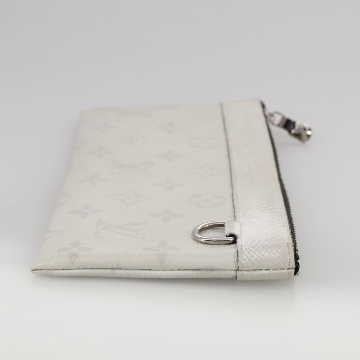 Louis Vuitton Discovery Grey Canvas Clutch Bag (Pre-Owned)